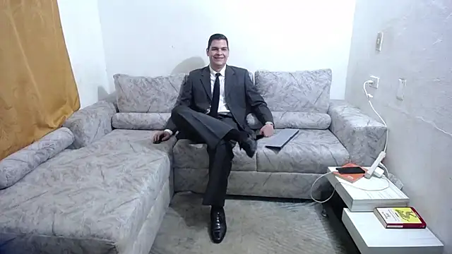 Victor Maitland online show from October 24, 2025, 3:36 am