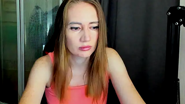 JessFoxxx online show from July 14, 2026, 3:11 am