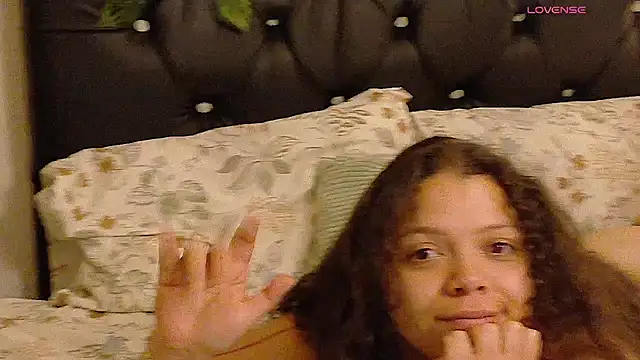 Amanda sweet online show from April 10, 2026, 2:17 am