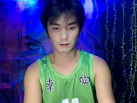 miss lolalops online show from December 19, 2025, 3:30 pm