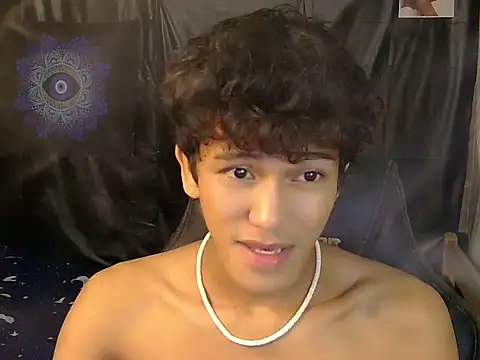 kenbigcockxx online show from February 6, 2026, 9:51 pm