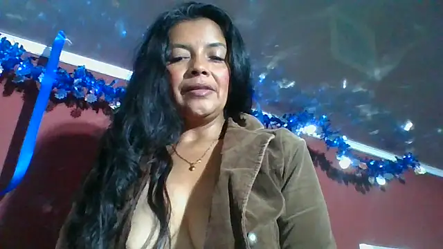 DianaOchoa  online show from December 17, 2025, 7:47 am