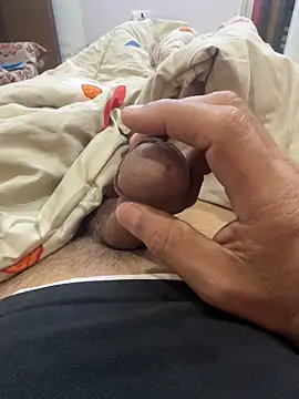 Snapshot of spicey_sunny chatting on November 14, 2025, 10:18 pm spicey sunny online show from November 14, 2025, 10:18 pm