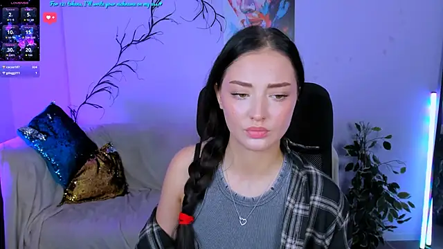 Snapshot of miki-niki chatting on October 6, 2025, 12:24 pm miki-niki online show from October 6, 2025, 12:24 pm