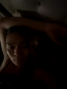 yourlovingperlita69 online show from October 23, 2025, 3:22 pm