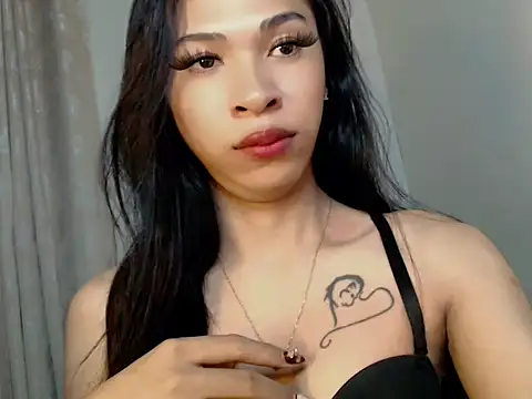 Annaloula online show from February 8, 2026, 11:08 pm