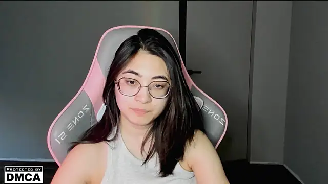 Snapshot of MeilideQian1 chatting on February 21, 2026, 4:57 am MeilideQian1 online show from February 21, 2026, 4:57 am