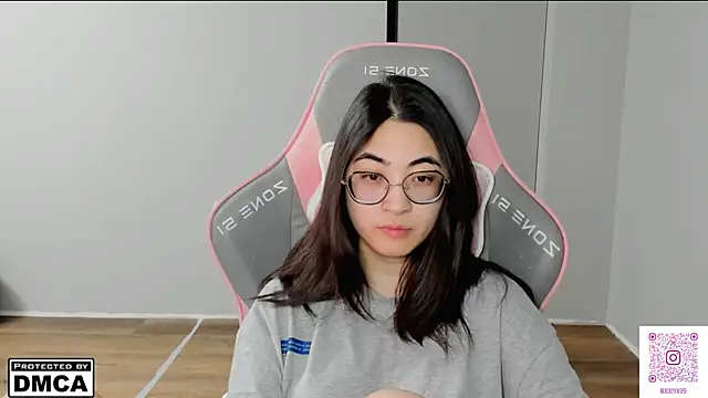 Snapshot of MeilideQian1 chatting on February 23, 2026, 3:59 am MeilideQian1 online show from February 23, 2026, 3:59 am