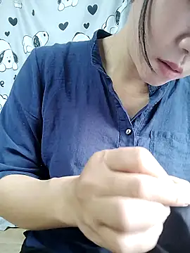 Snapshot of babychill09 chatting on April 8, 2026, 12:43 am babychill09 online show from April 8, 2026, 12:43 am