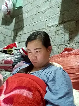 Snapshot of jienrrr chatting on October 1, 2025, 2:50 am jienrrr online show from October 1, 2025, 2:50 am