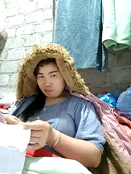 Snapshot of jienrrr chatting on November 6, 2025, 3:07 am jienrrr online show from November 6, 2025, 3:07 am