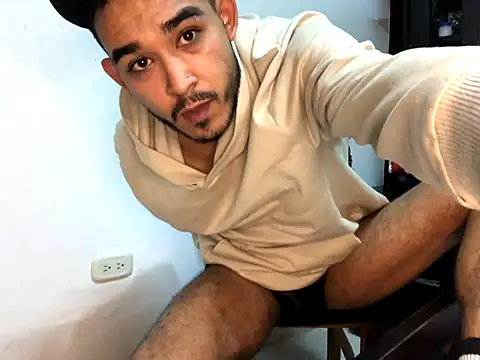 Snapshot of Rodneycot chatting on September 28, 2025, 2:50 am Rodneycot online show from September 28, 2025, 2:50 am