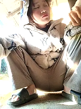 Zhan99999 online show from January 12, 2026, 2:17 am