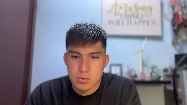 lovely jay online show from November 5, 2025, 4:56 am