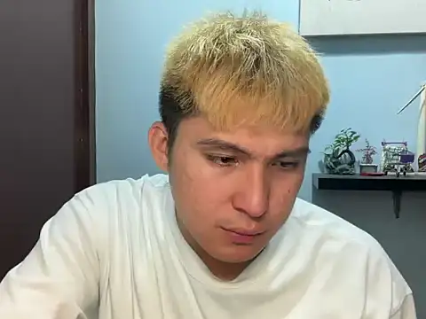 lovely jay online show from July 6, 2026, 3:03 pm