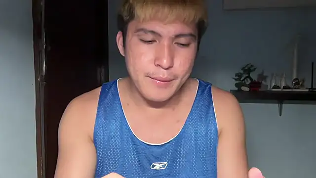 lovely jay online show from July 28, 2026, 3:21 pm