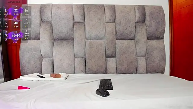 Nicky six333 online show from September 27, 2025, 4:23 pm