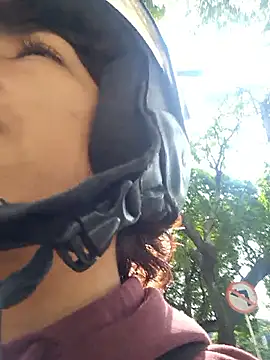 Nicky six333 online show from November 12, 2025, 2:17 pm