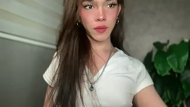 Misselliefayexxx online show from January 12, 2026, 9:42 pm