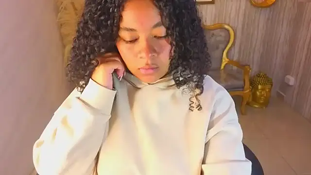 Snapshot of risada_temptation_s chatting on October 31, 2025, 3:07 am risada temptation s online show from October 31, 2025, 3:07 am