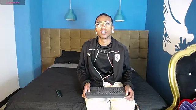 CollemanStone online show from November 2, 2025, 1:02 pm