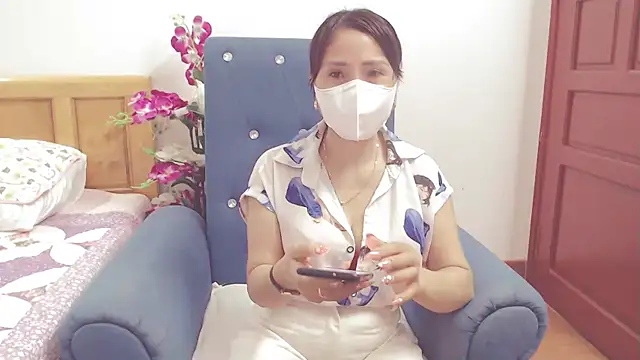 Snapshot of ruby_8x chatting on September 15, 2025, 11:32 am ruby 8x online show from September 15, 2025, 11:32 am