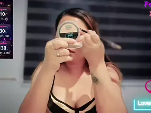 yummy mia online show from August 3, 2026, 12:10 pm