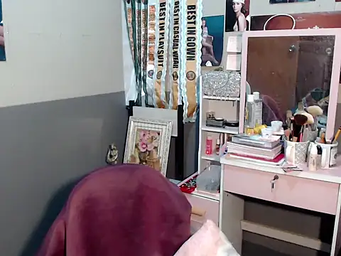 miya khali online show from November 17, 2025, 12:00 pm