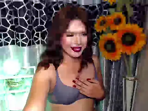 Snapshot of Arisafox chatting on August 5, 2026, 11:35 am Arisafox online show from August 5, 2026, 11:35 am