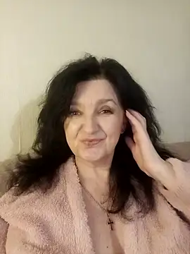 MilaSky4701 online show from November 12, 2025, 1:55 pm