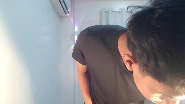 Snapshot of shokolet_2001 chatting on January 14, 2026, 7:58 am shokolet 2001 online show from January 14, 2026, 7:58 am