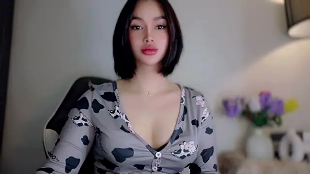 anna lala7 online show from April 11, 2026, 5:50 pm