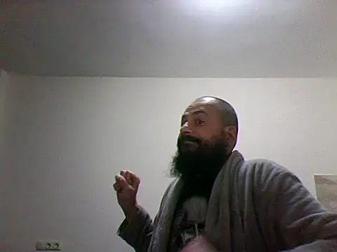 Snapshot of Negovotoo chatting on October 28, 2025, 7:38 pm Negovotoo online show from October 28, 2025, 7:38 pm