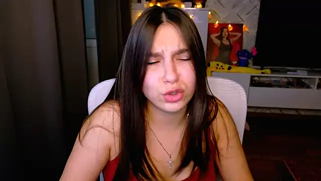 Arianna Grend online show from October 27, 2025, 2:43 pm