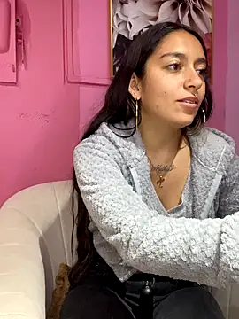 Alaska euphoria online show from November 30, 2025, 8:13 pm