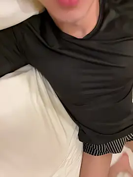 Snapshot of gochu1004 chatting on November 30, 2025, 2:54 pm gochu1004 online show from November 30, 2025, 2:54 pm