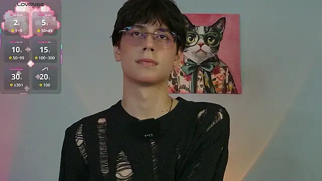 luixdust  online show from January 13, 2026, 7:35 am