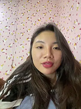 Snapshot of D2sweet chatting on November 12, 2025, 7:24 pm D2sweet online show from November 12, 2025, 7:24 pm