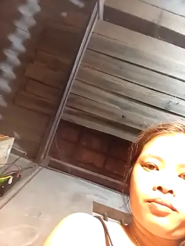 Snapshot of Venessa chatting on October 10, 2025, 9:03 pm Venessa online show from October 10, 2025, 9:03 pm