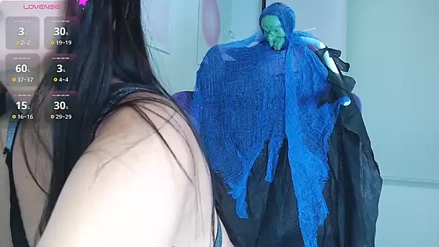 Snapshot of Cleogh_ chatting on October 23, 2025, 1:38 am Cleogh online show from October 23, 2025, 1:38 am