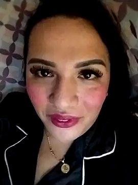 enoria1992 online show from November 18, 2025, 5:34 am