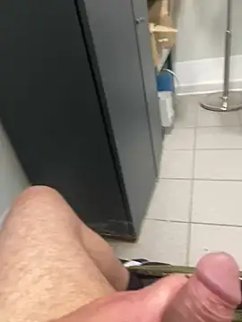 jackadi33 online show from February 7, 2026, 1:04 pm