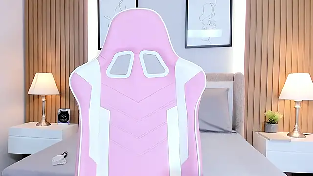 Snapshot of megan_bigboobs_ chatting on February 15, 2026, 12:36 pm megan bigboobs online show from February 15, 2026, 12:36 pm