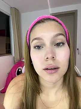 Nikii   online show from March 29, 2026, 12:54 am