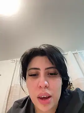 Draculona-666 online show from October 17, 2025, 3:31 am