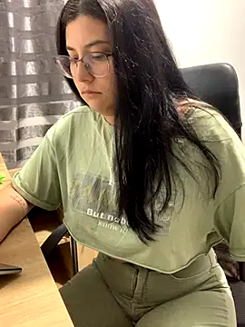 Snapshot of Velma_star chatting on September 27, 2025, 11:37 am Velma star online show from September 27, 2025, 11:37 am