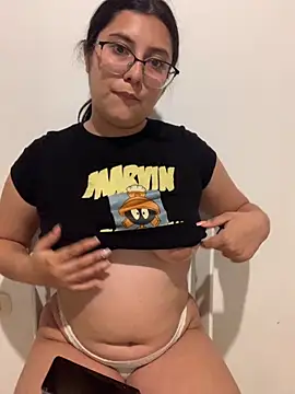 Snapshot of Velma_star chatting on November 6, 2025, 11:15 pm Velma star online show from November 6, 2025, 11:15 pm