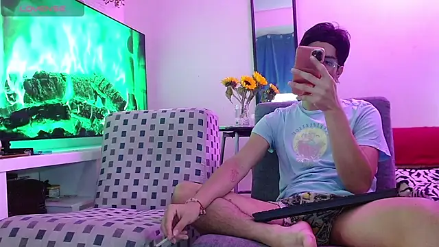 Dylann west online show from February 13, 2026, 9:44 pm