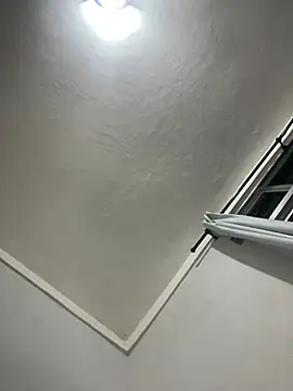 Isabelaa  online show from June 24, 2026, 2:21 am