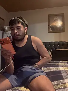 Snapshot of edddy23 chatting on February 15, 2026, 1:57 am edddy23 online show from February 15, 2026, 1:57 am